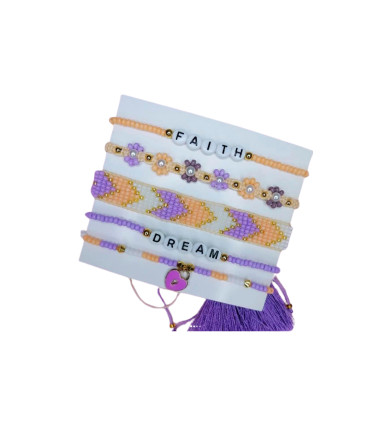 Pulseras en Diseños Surtidos